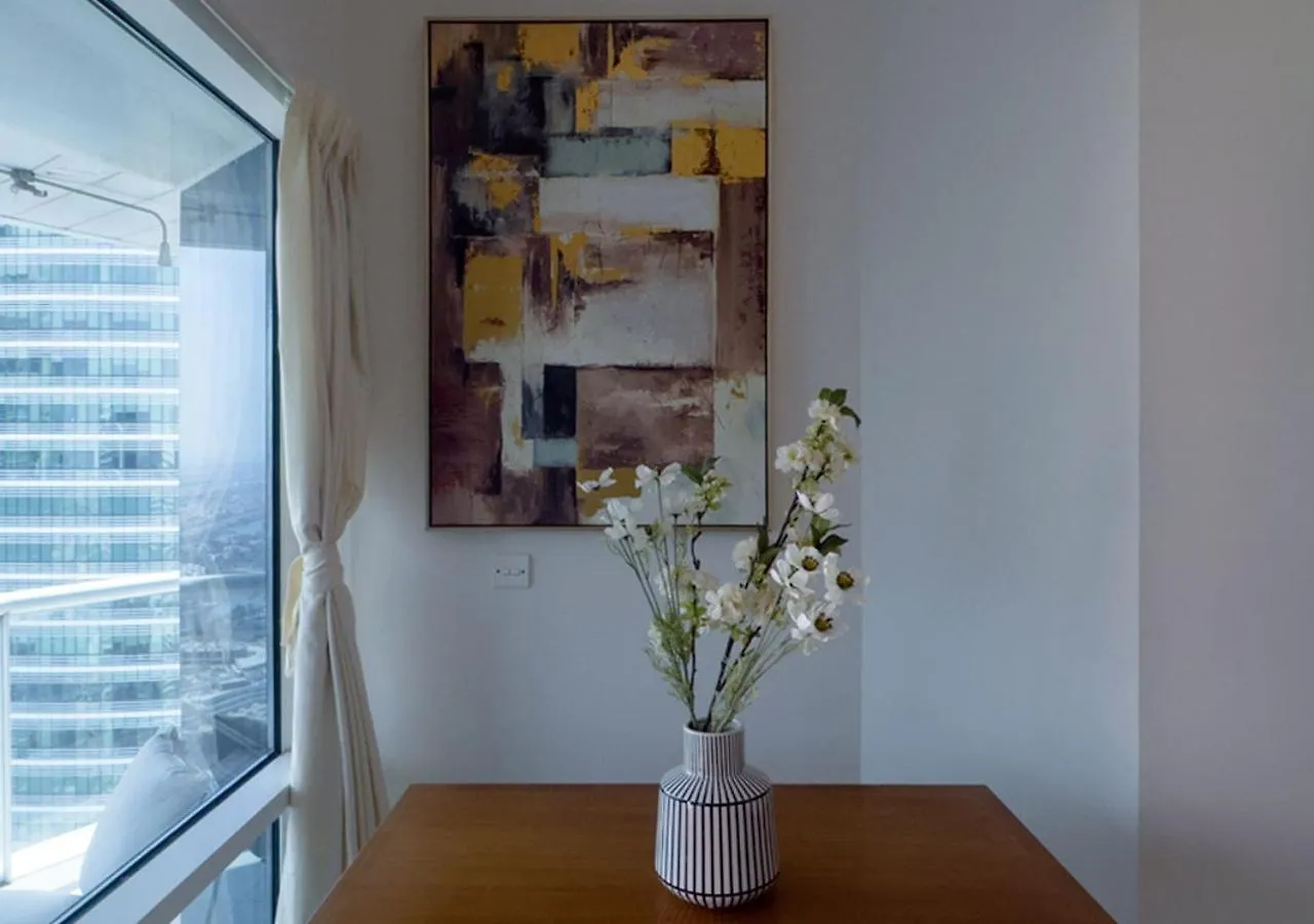 Lake View, 1 Minute Walking To Dmcc Metro Station Apartment Dubai United Arab Emirates