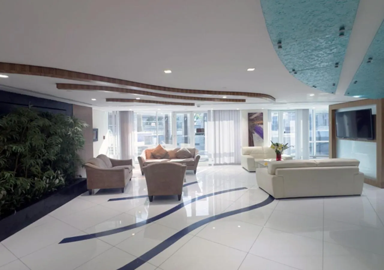Lake View, 1 Minute Walking To Dmcc Metro Station Apartment Dubai United Arab Emirates